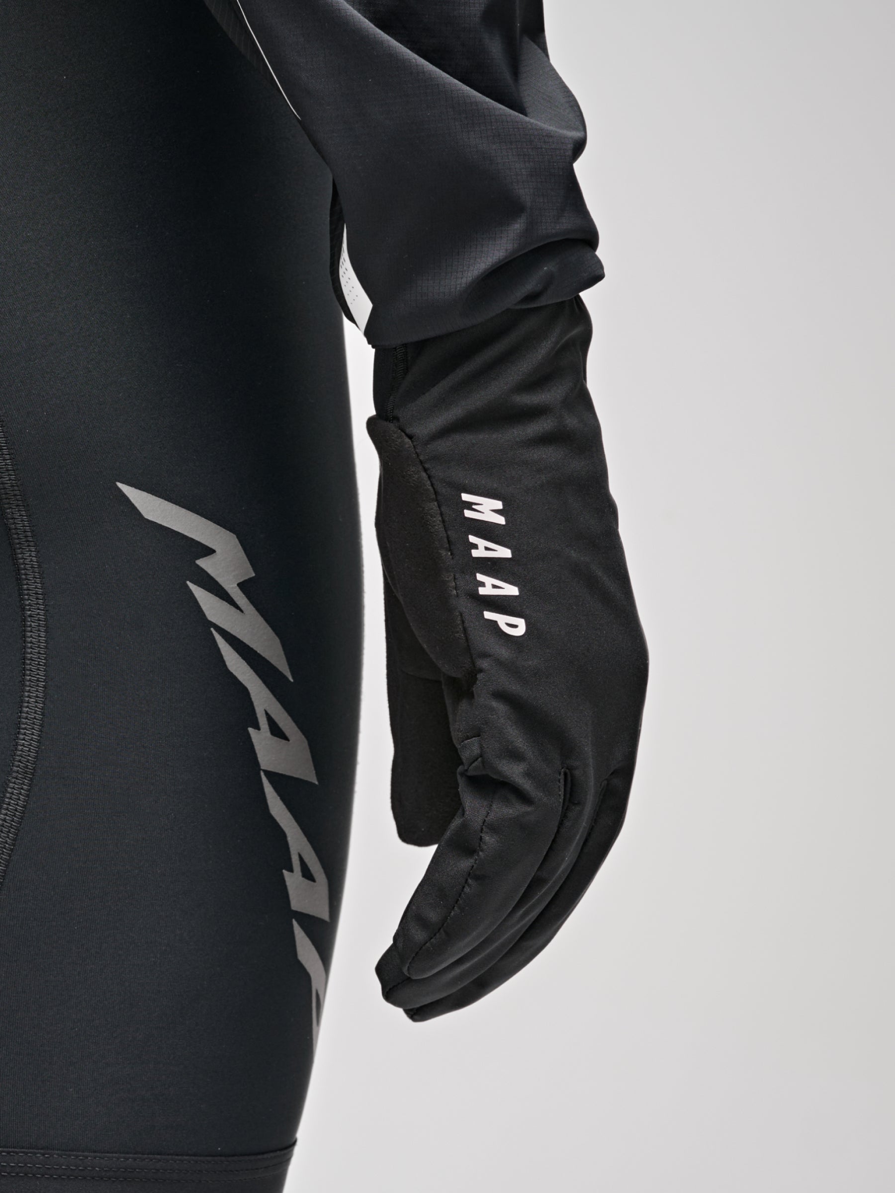 Control Winter Glove