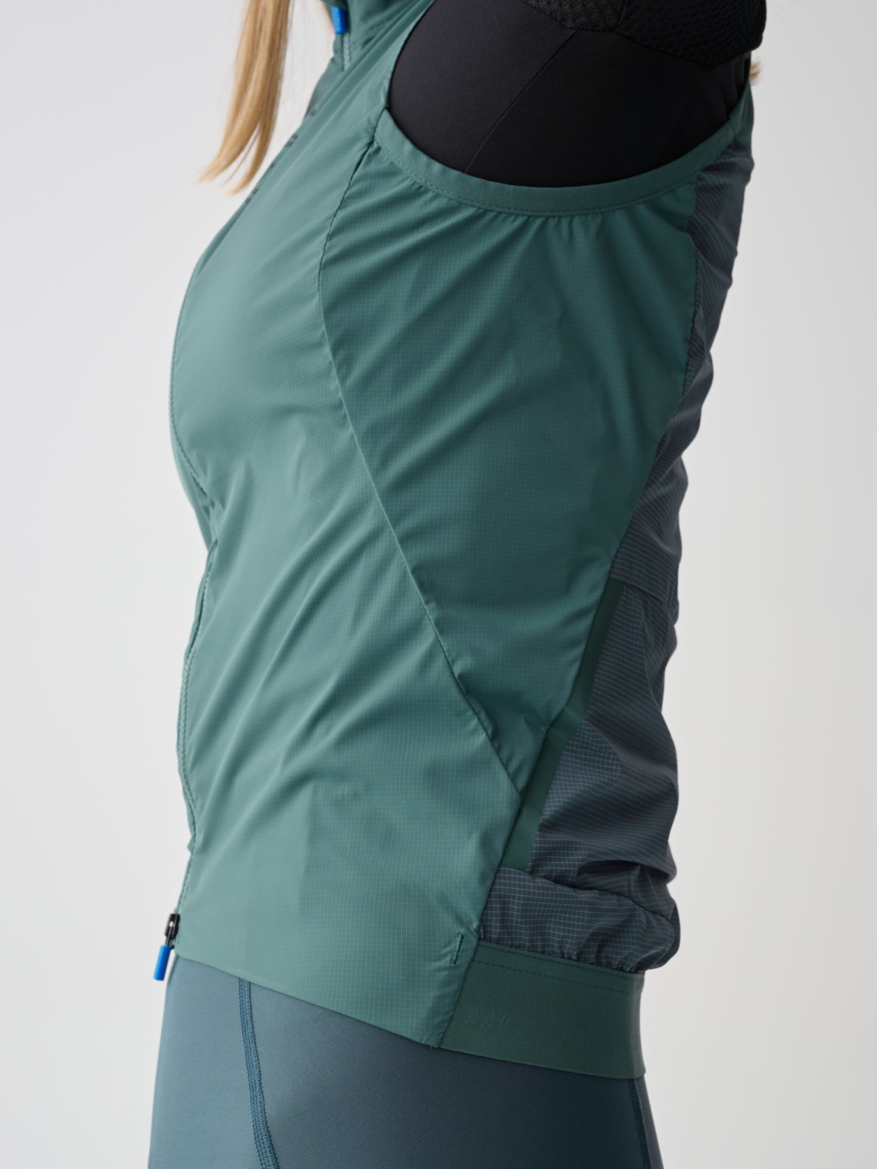 Women's Flow Vest